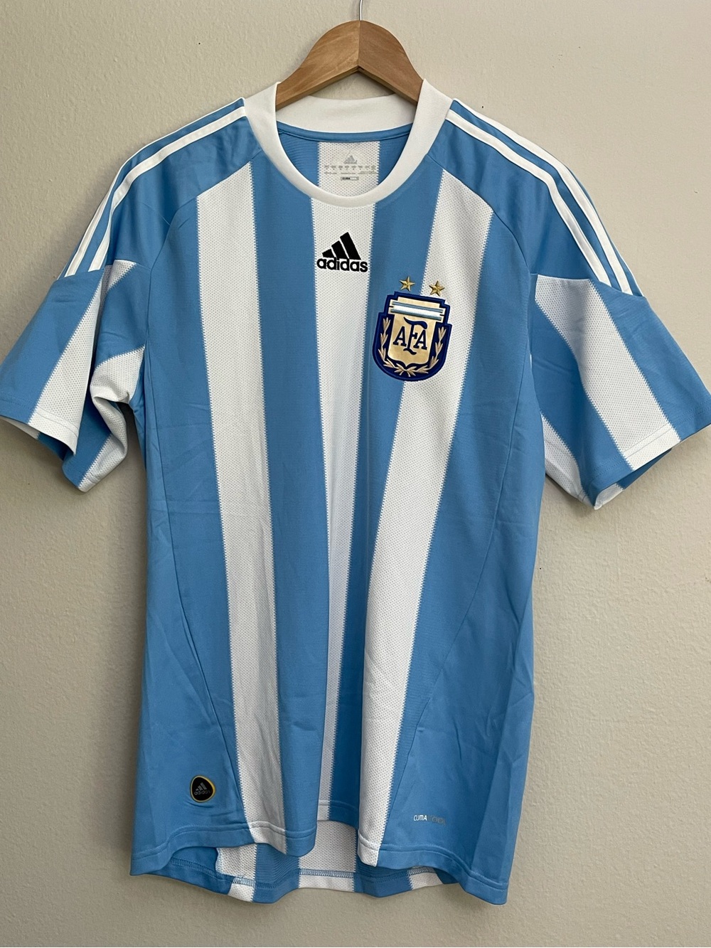 Adidas Argentina Soccer Club Jersey Vintage size Medium World Cup
